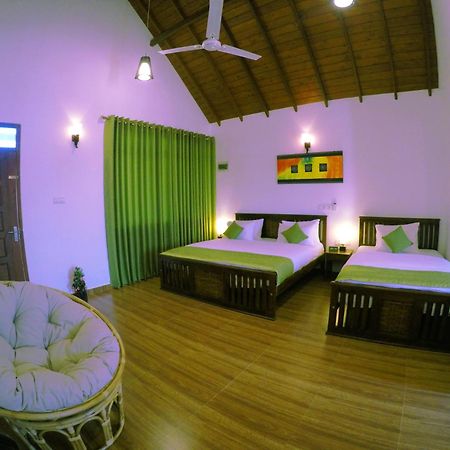 Avonil Resort Yala Tissamaharama Extérieur photo