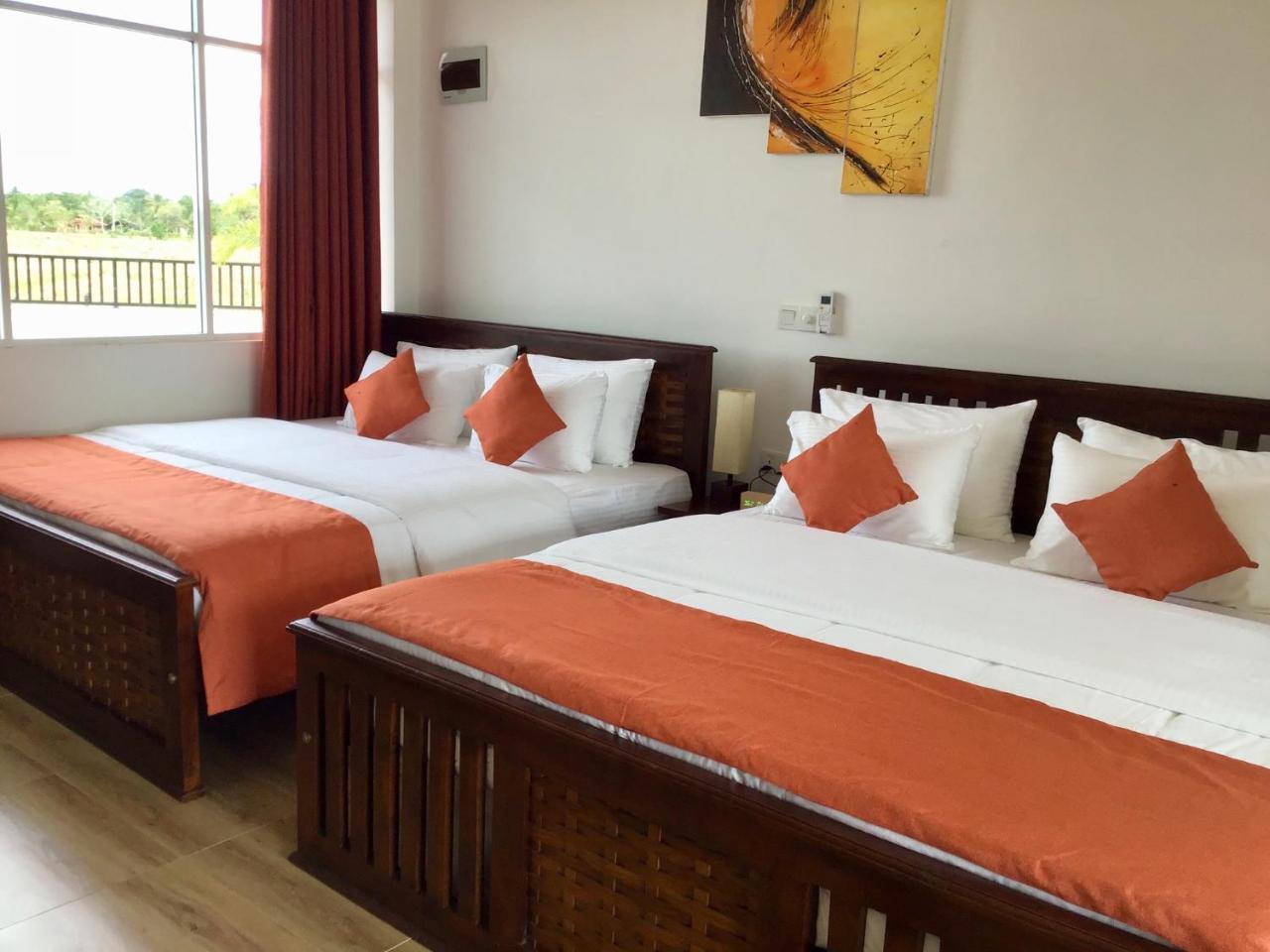 Avonil Resort Yala Tissamaharama Extérieur photo